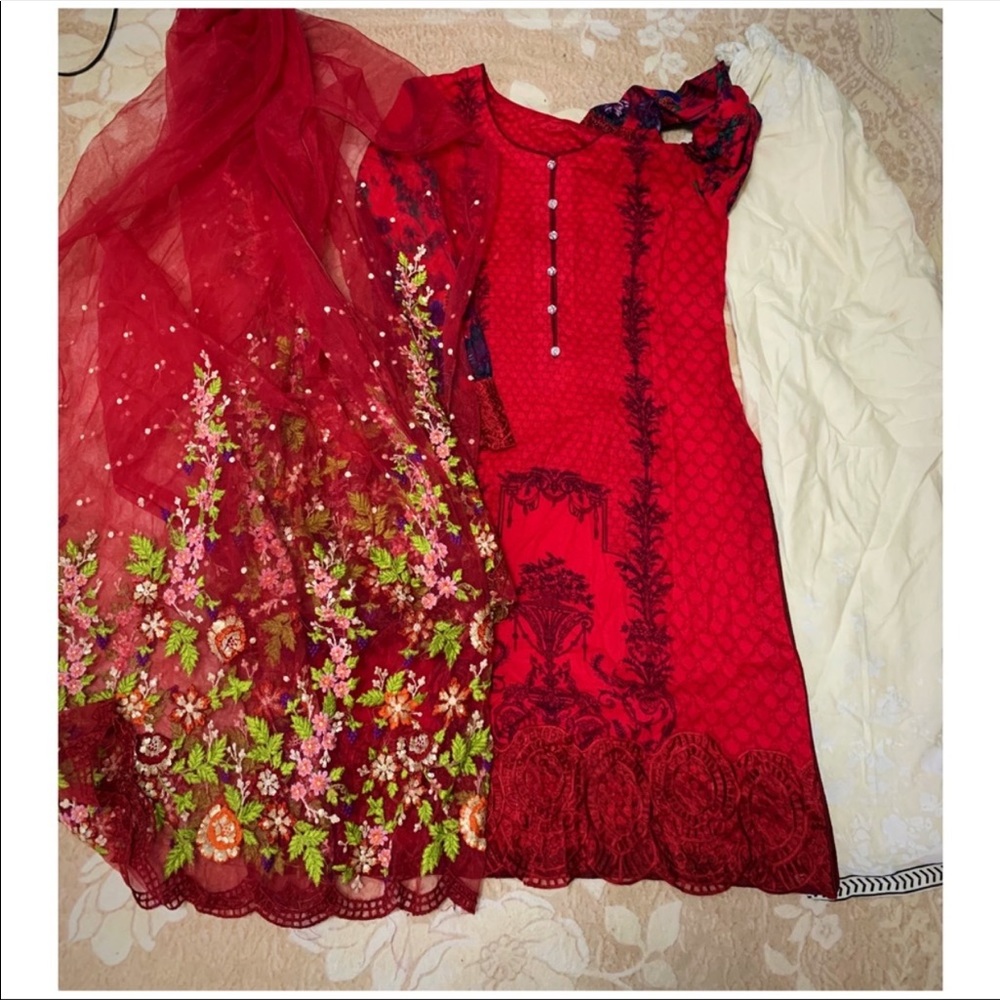 Pakistani indian wear